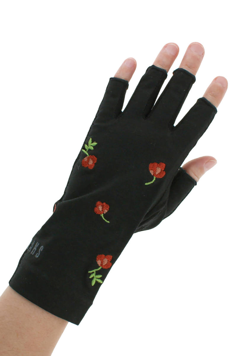 【WOMEN】UV手袋 ショート丈 指先カット 接触冷感   詳細画像 01/ブラック