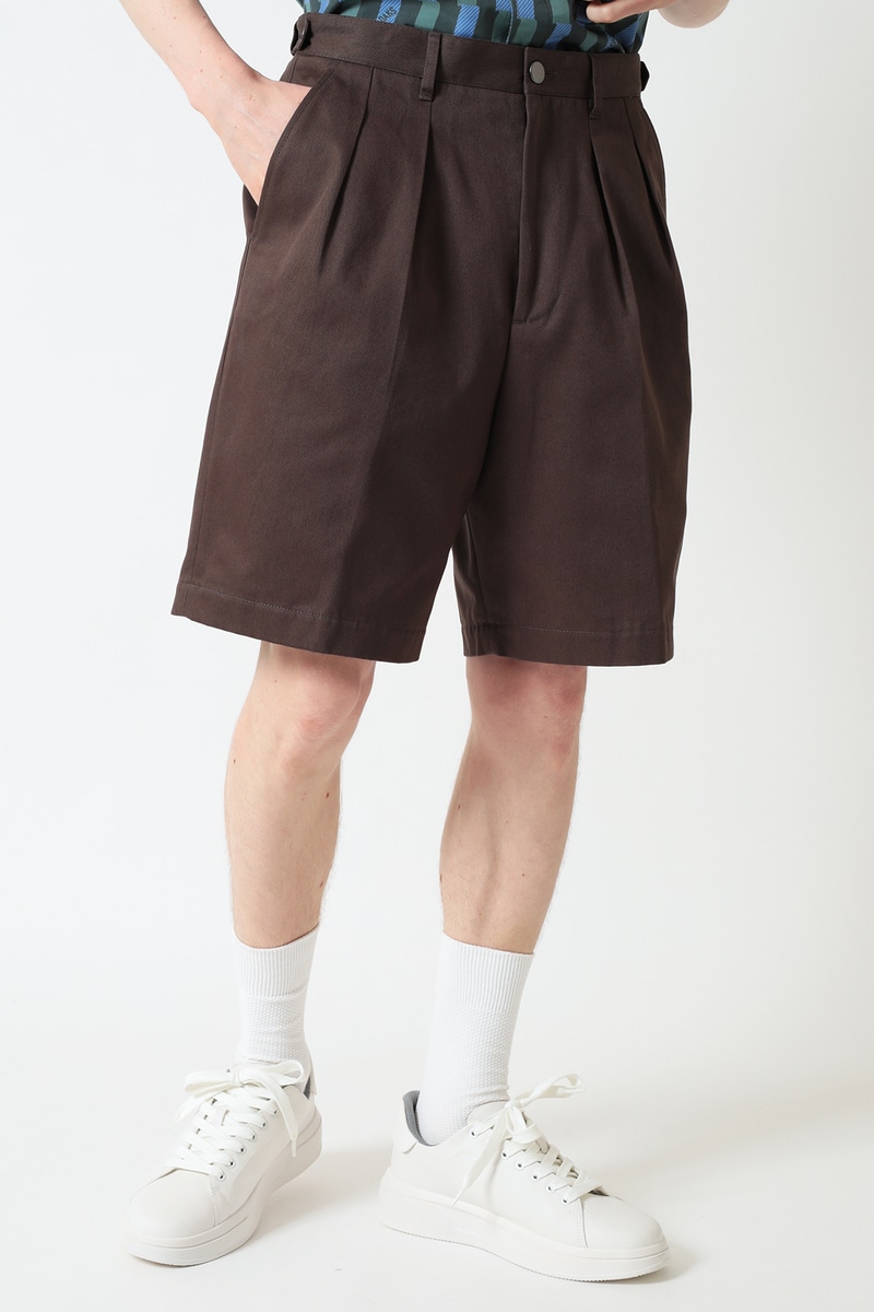 タック入りブラウンショートパンツ 詳細画像 カーキ