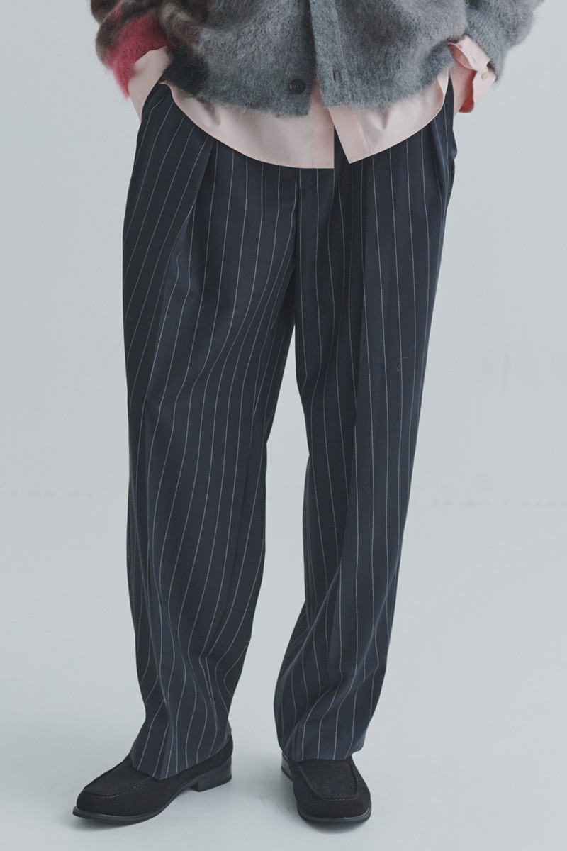 CULLNI for DAKS アジャスタブルベルトタックワイドパンツ 詳細画像 ネイビー